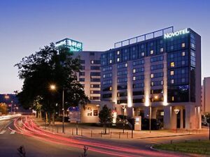 Hotels à Lyon transfert chauffeur privé Ash Driver